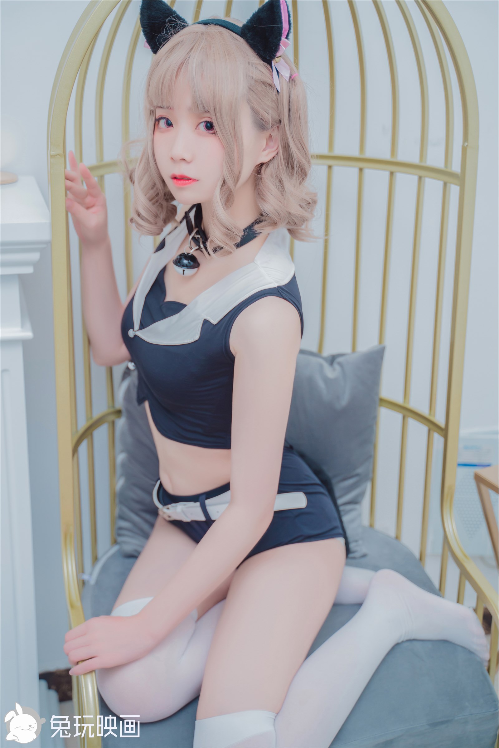 Rabbit Playing with Imagery VOL.070 Cute Meow Girlfriend(25)